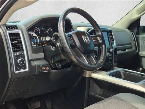 Used 2017 RAM 2500 Big Horn w/ Sport Appearance Group AWD/4WD image 9