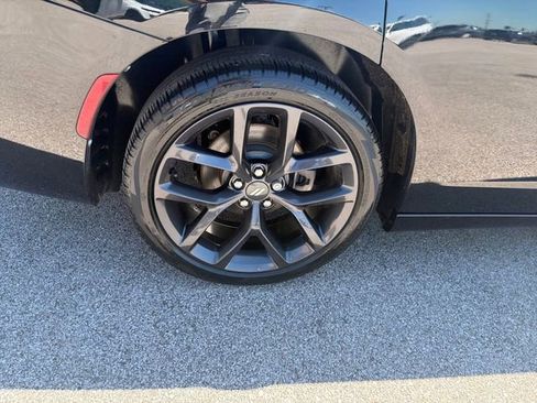 Used 2021 Dodge Charger SXT w/ Blacktop Package image 41