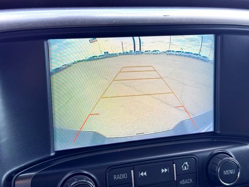 Used 2018 Chevrolet Silverado 1500 LT w/ Texas Edition image 26