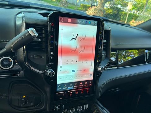 New 2025 RAM 3500 Limited image 14