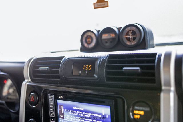 Used 2007 Toyota FJ Cruiser 4WD w/ TRD Special Edition image 58