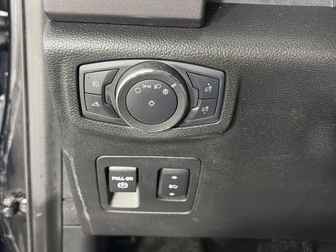 Used 2019 Ford F150 XLT w/ Equipment Group 302A Luxury image 29