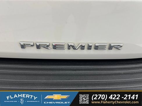 Used 2024 Chevrolet Tahoe Premier w/ Advanced Technology Package AWD/4WD image 18