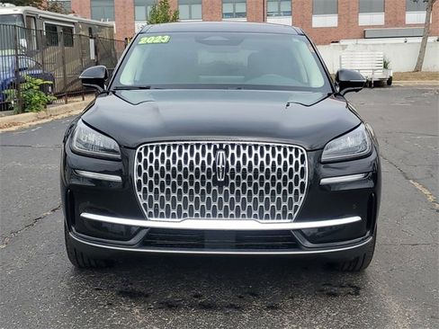 Used 2023 Lincoln Corsair AWD w/ Equipment Group 101A image 2