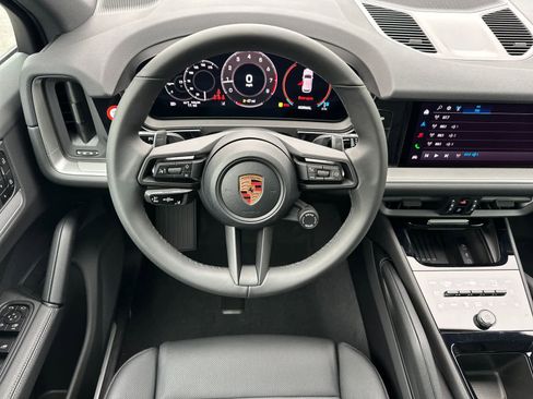 New 2026 Porsche Cayenne image 15
