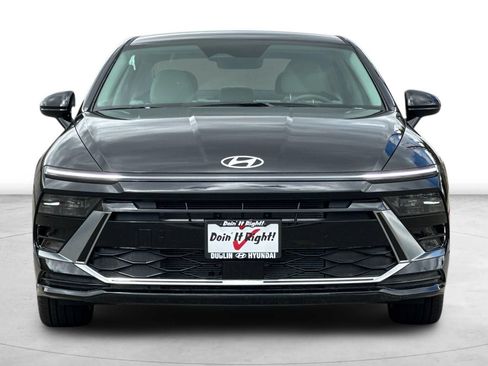 New 2026 Hyundai Sonata SEL FWD image 10