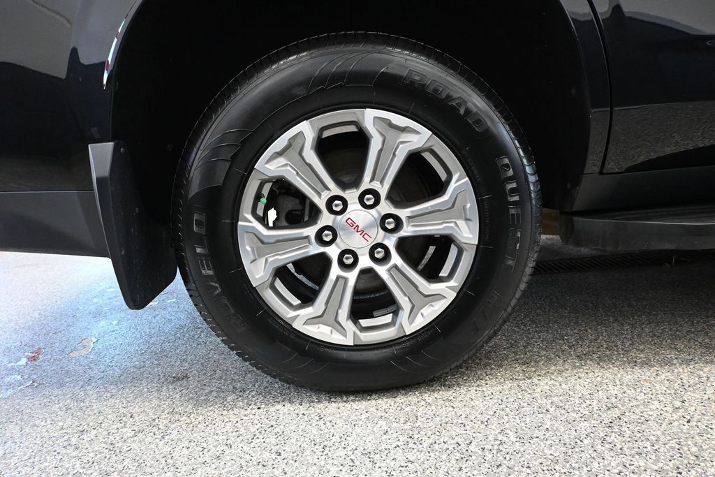 Used 2021 GMC Yukon SLE AWD/4WD image 13