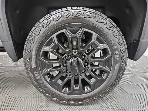 New 2026 GMC Sierra 2500 Denali w/ Denali Reserve Package image 44