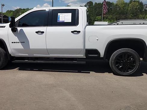 Used 2021 Chevrolet Silverado 2500 LTZ w/ LTZ Plus Package AWD/4WD image 4