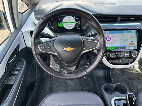 Used 2019 Chevrolet Bolt Premier w/ Infotainment Package image 14