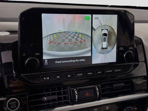 Used 2022 Nissan Pathfinder SL w/ SL Premium Package image 19