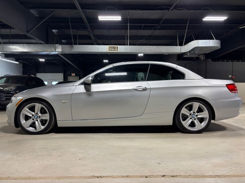 Used 2008 BMW 335i Convertible w/ Premium Pkg image 6