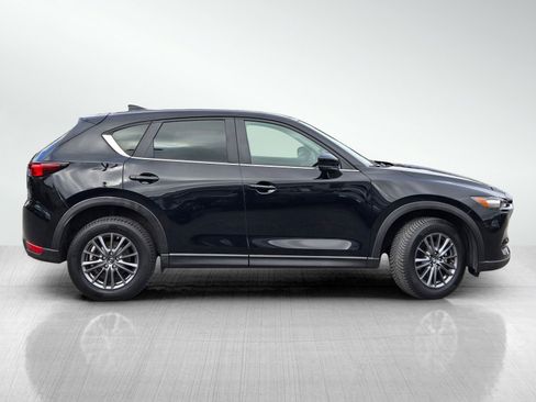 Used 2019 MAZDA CX-5 Touring image 3
