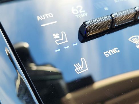 New 2026 Porsche Panamera 4 image 18