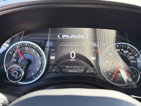 Used 2022 RAM 1500 Big Horn AWD/4WD image 19