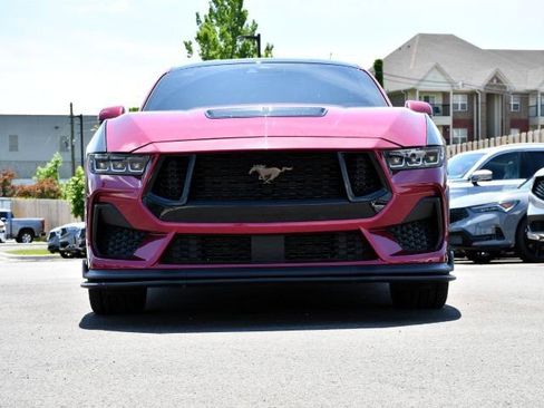 Used 2025 Ford Mustang GT Premium RWD image 3