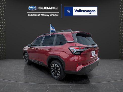 Certified 2025 Subaru Forester Premium w/ Convenience Package #1 AWD/4WD image 7