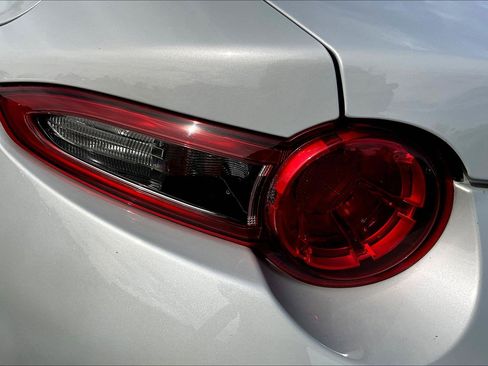 Used 2017 MAZDA MX-5 Miata Sport image 24