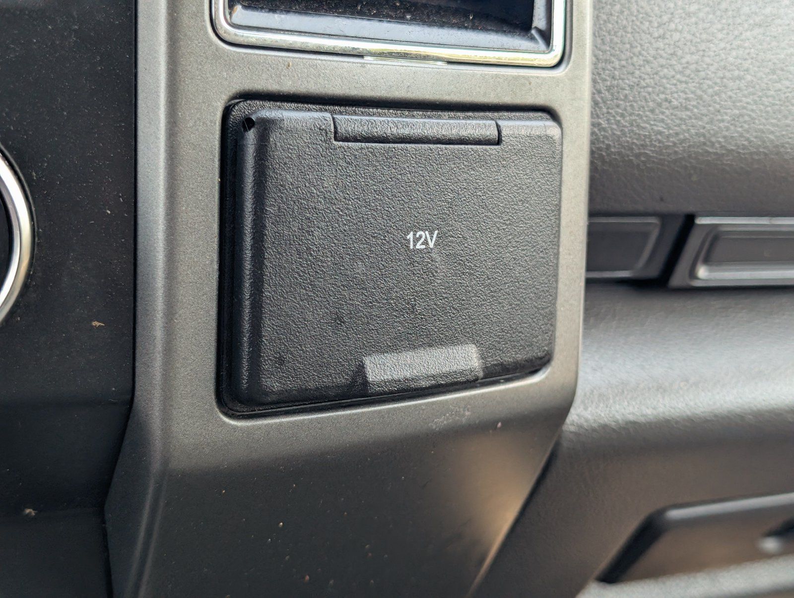 Used 2020 Ford Expedition XLT RWD image 34