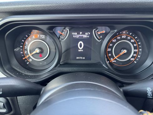 Used 2024 Jeep Wrangler Unlimited Sport AWD/4WD image 20