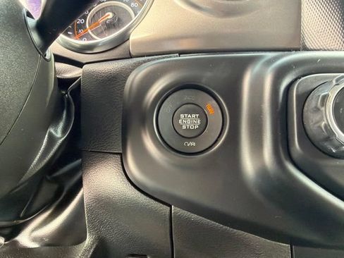 Used 2022 Jeep Wrangler Unlimited Sport AWD/4WD image 18