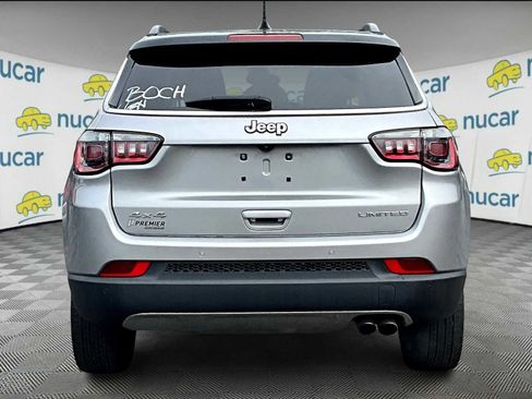 Used 2022 Jeep Compass Limited image 5