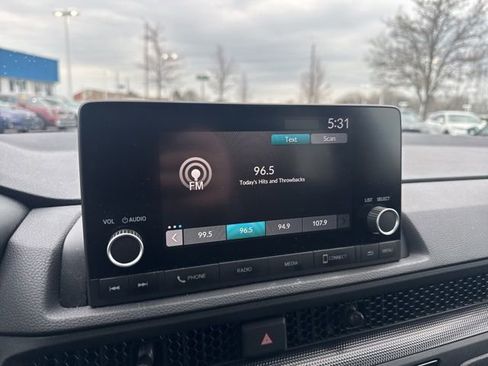 Used 2025 Honda CR-V LX image 18