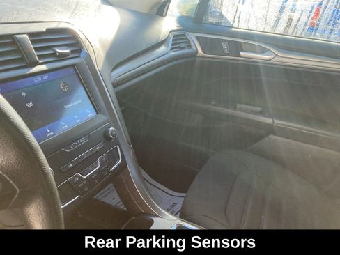 Used 2019 Ford Fusion SE image 15