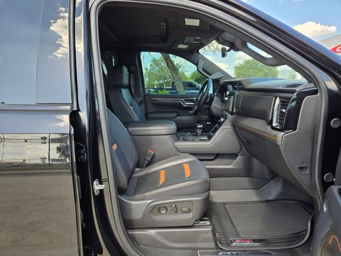 Certified 2024 GMC Sierra 1500 AT4 w/ Technology Package AWD/4WD image 24