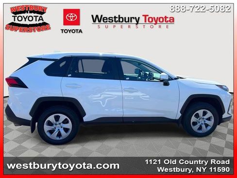 Certified 2024 Toyota RAV4 LE AWD/4WD image 6