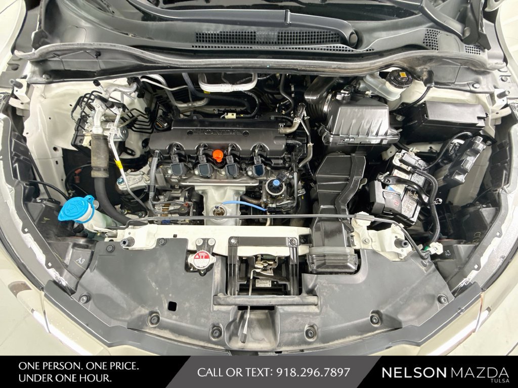 Used 2022 Honda HR-V LX image 47