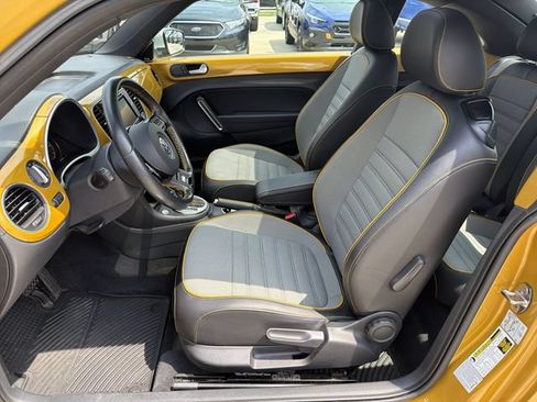 Used 2016 Volkswagen Beetle 1.8T Dune FWD image 13