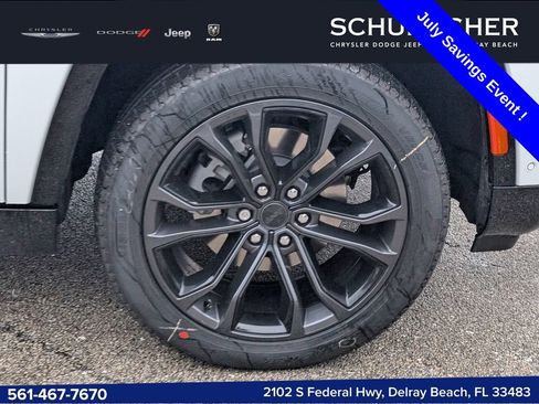 New 2026 Jeep Grand Wagoneer Summit w/ Rear Seat Video Group I AWD/4WD image 9