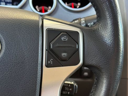 Used 2014 Toyota Sequoia Limited AWD/4WD image 30