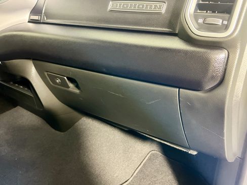 Used 2024 RAM 3500 Big Horn AWD/4WD image 34