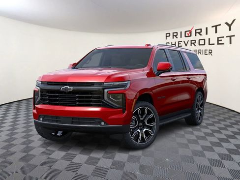 New 2026 Chevrolet Suburban RST w/ RST Capability Package AWD/4WD image 6