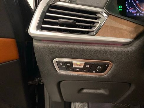 Used 2020 BMW X7 xDrive40i AWD/4WD image 15