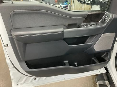 Used 2023 Ford F250 Lariat w/ Chrome Package AWD/4WD image 11