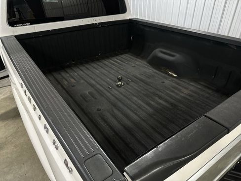 Used 2015 Ford F250 Platinum w/ FX4 Off-Road Package image 6