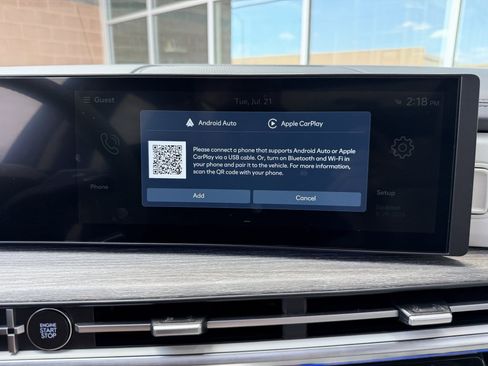 Used 2025 Hyundai Santa Fe Limited FWD image 23
