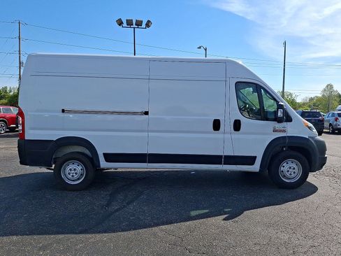 Used 2022 RAM ProMaster 2500 FWD image 25