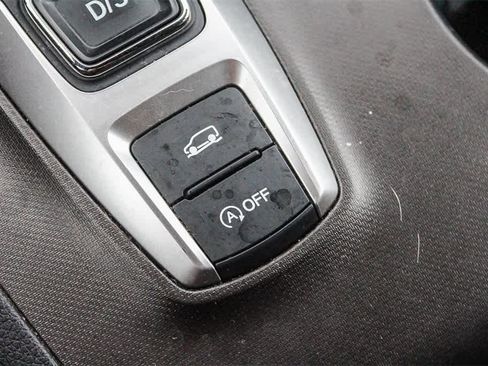 Used 2022 Honda Pilot TrailSport image 34