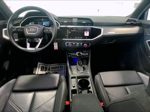 Used 2023 Audi Q3 2.0T Premium Plus w/ Premium Plus Package image 9
