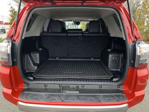 Certified 2022 Toyota 4Runner TRD Off-Road Premium image 34