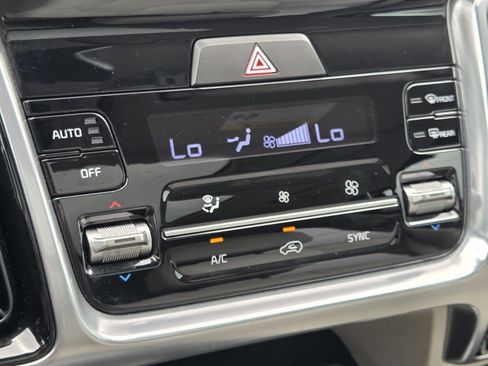 Used 2023 Kia Sorento SX FWD image 20