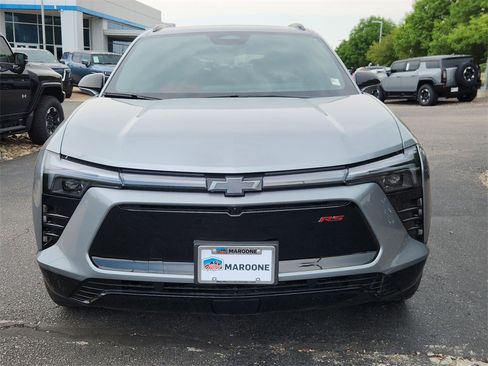 New 2025 Chevrolet Blazer EV RS image 8