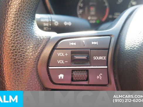 Used 2024 Honda CR-V EX image 12