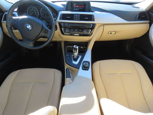 Used 2018 BMW 320i Sedan image 7