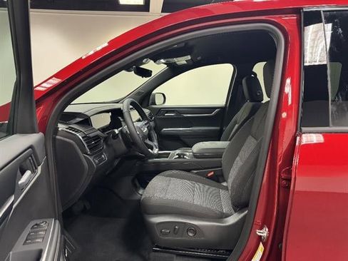 New 2026 GMC Acadia Elevation w/ LPO, Floor Liner Package AWD/4WD image 23