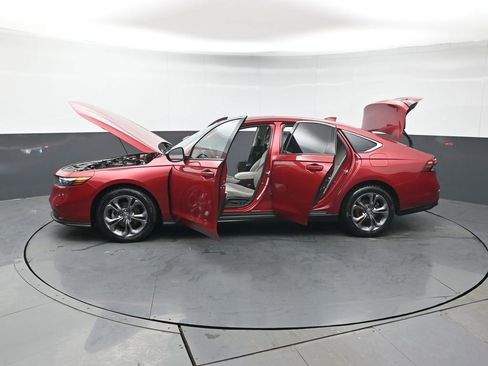 Certified 2023 Honda Accord EX image 48